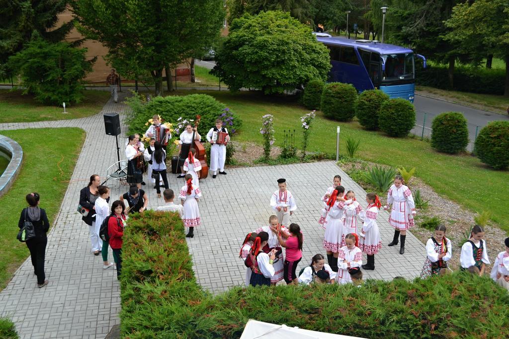 Hotel Rozvoj 클라토비 외부 사진